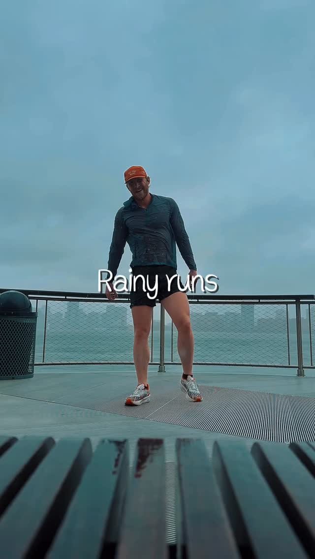 Rainy run on a Hudson River pier